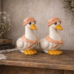 Vintage 1980s Duck Salt & Pepper Shaker’s